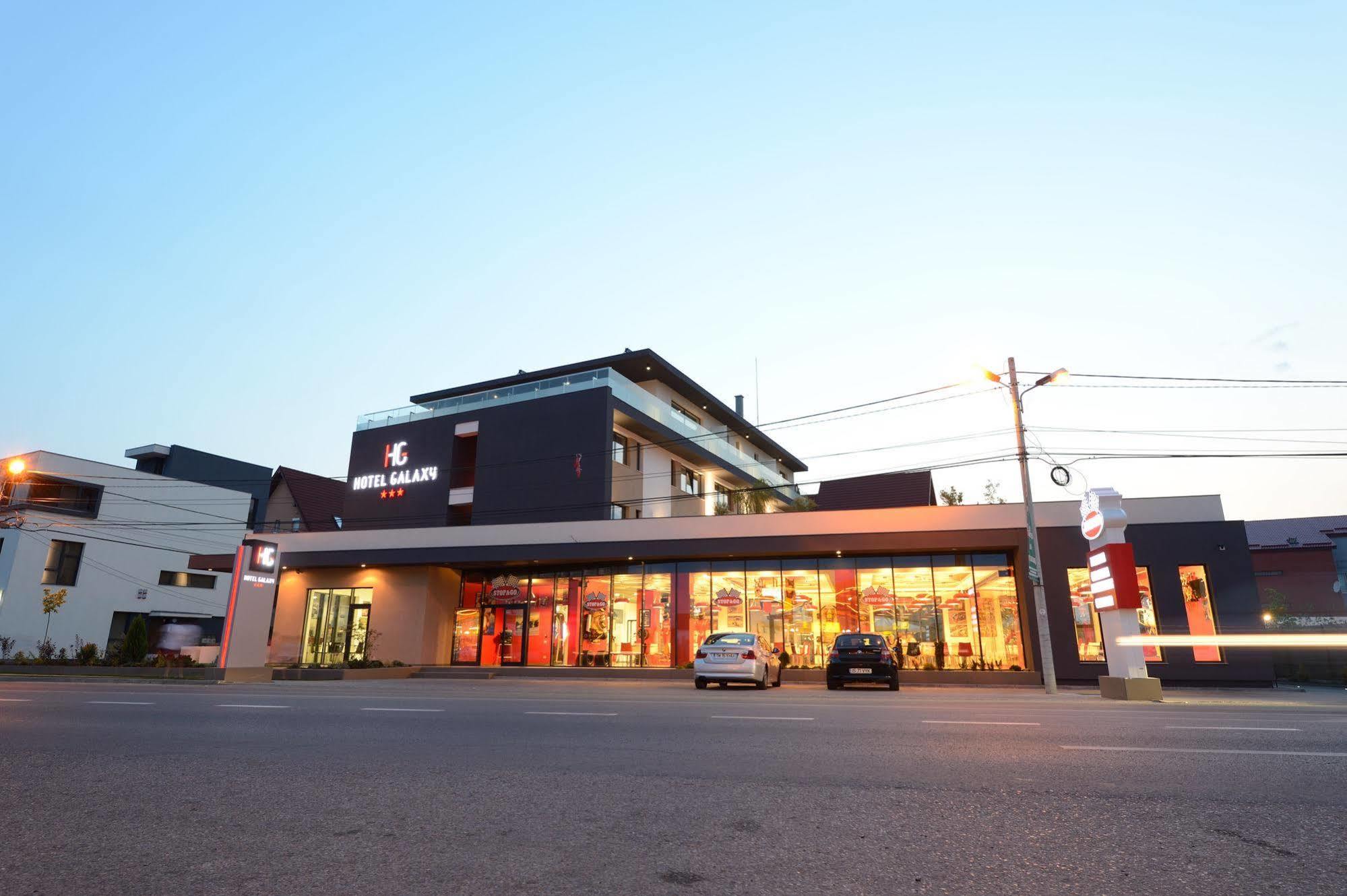 Hotel Galaxy Dumbravita  Exterior photo